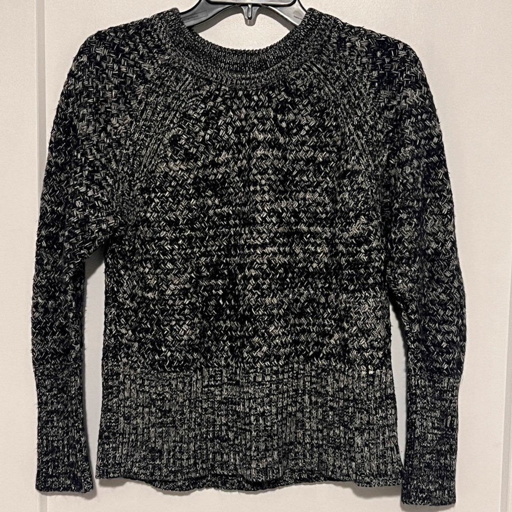 Universal Thread Navy/White Crosshatch Weave Sweater, Size M